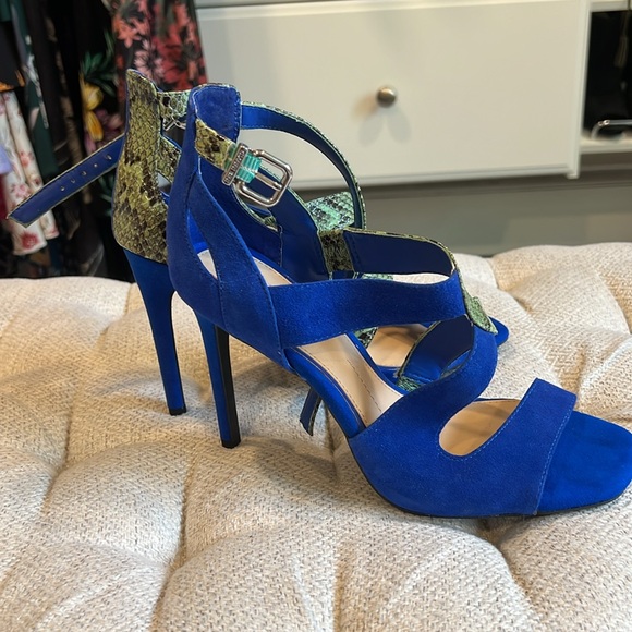 NWOT Gianni Bini heels, size 7.5M - Picture 4 of 7